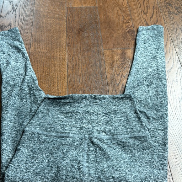 Beyond Yoga. Black & white leggings. EUC. - Picture 3 of 3